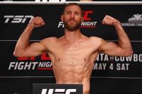 Взвешивание участников UFC Fight Night 151: Эл Яквинта - Дональд Серроне