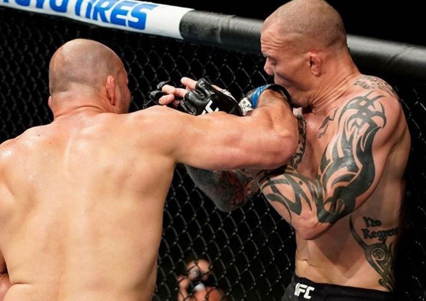 Гловер Тейшейра досрочно остановил Энтони Смита на UFC Fight Night 171