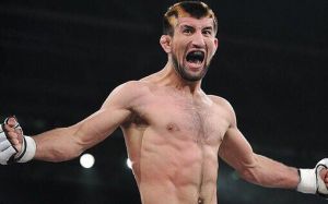 Стало известно, когда Расул Мирзаев сможет выйти на ринг