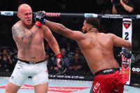 Видео боя Уолдо Кортес-Акоста – Сергей Спивак UFC 316