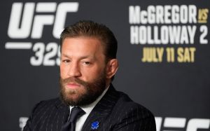 Конор МакГрегор предсказал исход реванша с Холлоуэем