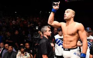 Эдди Альварес хочет "мегафайт" на свой последний бой по контракту с UFC