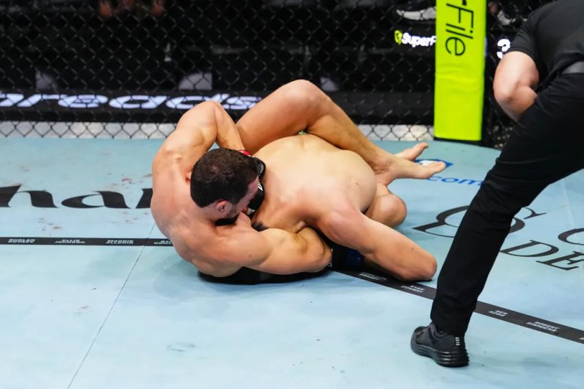 Результаты турнира UFC 333