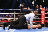 Рефери Стив Уиллис поговорил о том, стоит ли разрешать отсчитывать "стоячие" нокдауны в профессиональном боксе