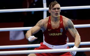 Украинский боксер Усик назвал соотечественников терпилами