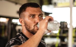 Василий Ломаченко: "Подготовка к Кэмпбеллу прошла легче, чем предыдущий лагерь"