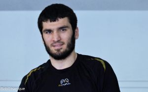 Артур Бетербиев-Исидро Прието 23 декабря в Канаде