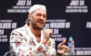 Тайсон Фьюри рассказал, с кем подерется, если Александр Усик откажется от боя с ним