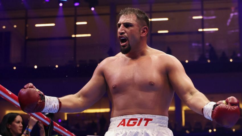Агит Кабайел отреагировал на отказ Усика от боя с ним