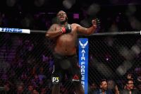 Даниэль Кормье встретится с Дерриком Льюисом 3 ноября на UFC 230