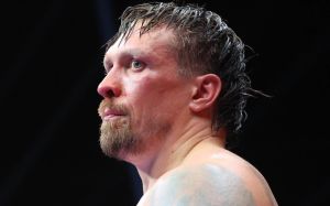 Сергей Лапин объяснил решение Усика отказаться от чемпионских титулов