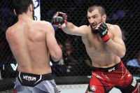 Абубакар Нурмагомедов победил Омаргаджиева на UFC 280
