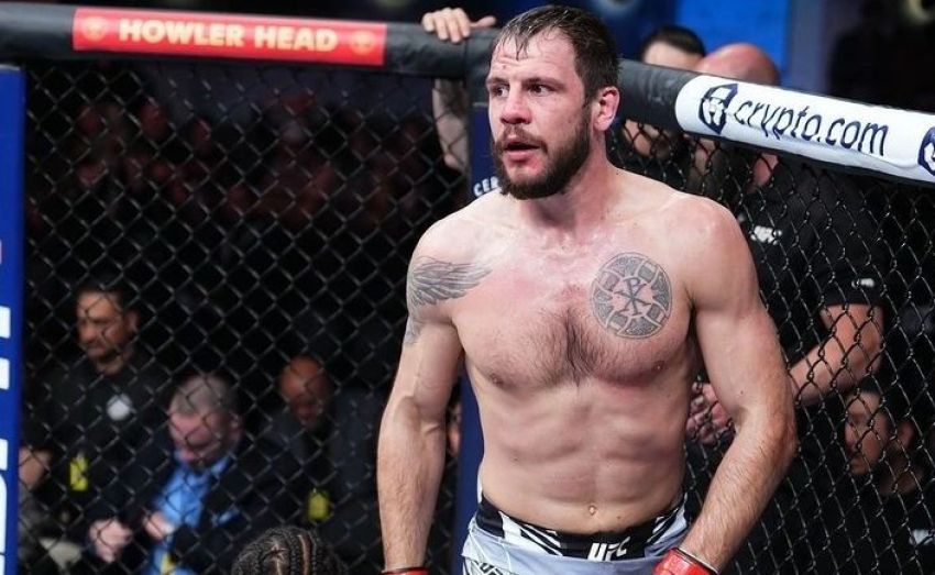 Никита Крылов досрочно выиграл у Спэнна на UFC Fight Night 221