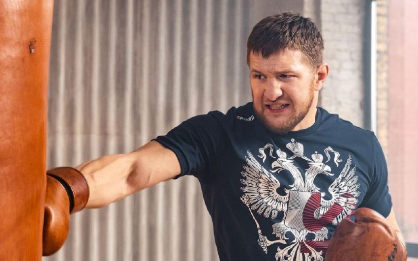 Владимир Минеев объяснил, почему ему позволили провести бой, несмотря на мобилизацию