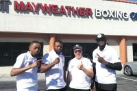 Илунга Макабу в Mayweather Boxing Club