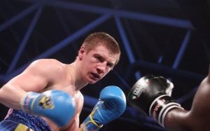 Иван Голуб проиграл местному бойцу спорным решением