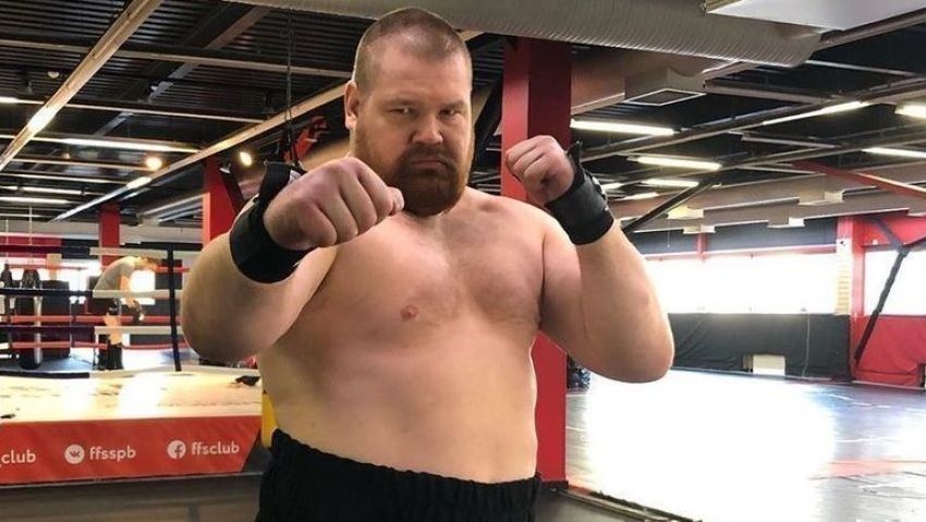 Вячеслав Дацик жестко нокаутировал Андрея Кирсанова во втором бою после выхода на свободу