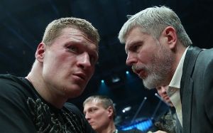 Андрей Рябинский ответил Уайту, заявившему, что у Поветкина не было коронавируса