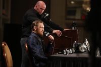 Конор МакГрегор может быть лишен чемпионского титула UFC