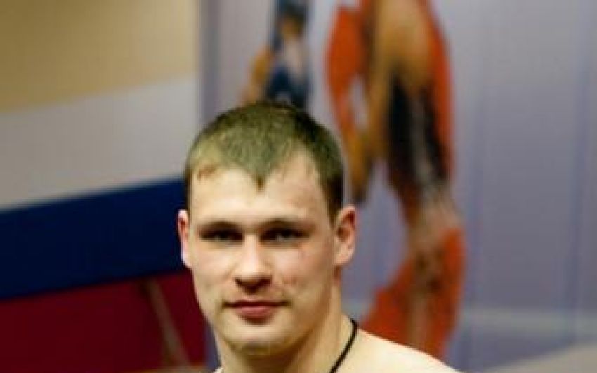 Алексей Егоров и Андрей Афонин подписали контракт с Рябинским