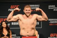 UFC Fight night 134: Марчин Тыбура победил Стефана Штруве