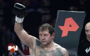 Александр Емельяненко ответил на вызов Рахима Чахкиева