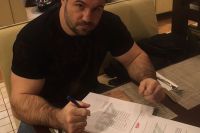 Константин Ерохин (9-3) сегодня подписал контракт с лигой АСВ
