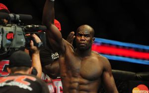 Чейк Конго финишировал Тимоти Джонсона на турнире Bellator 208