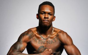Исраэль Адесанья: "Можно сделать 100 млн долларов и в UFC, зачем идти в бокс?"