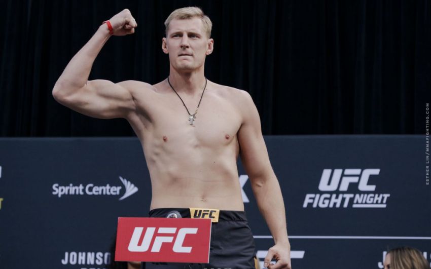 Александр Волков остановил Фабрисио Вердума на UFC Fight Night 127