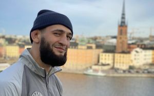 Хамзат Чимаев: "Хочется поскорее стать номером один и завершить карьеру, чтобы мама не волновалась"