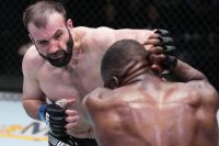 Азамат Мурзаканов подерется с экс-претендентом на титул UFC