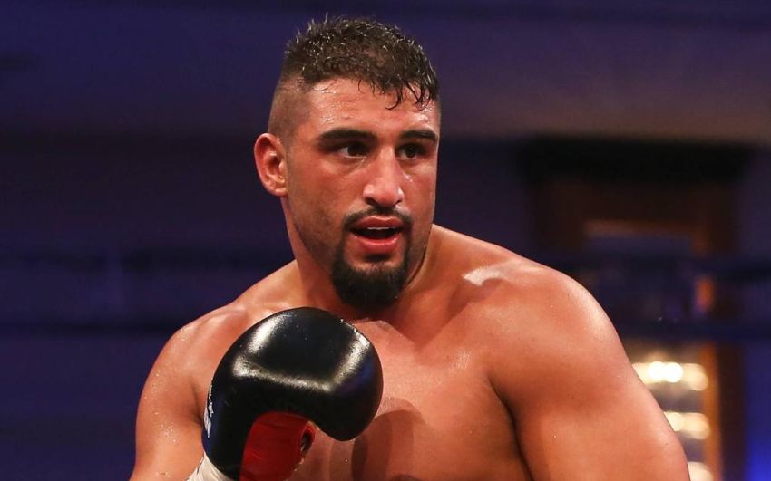 Чемпион Европы в супертяжелом весе подписал контракт с Top Rank