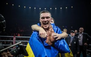 Александр Усик: "Мы готовились к тому, что Бриедис начнет бой активно"
