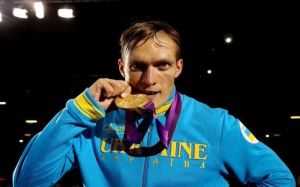Усик: «Профессиональные боксеры на Олимпиаде – это полная чепуха»