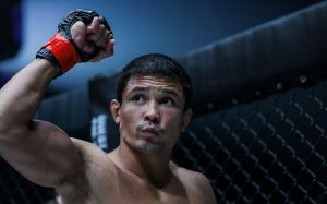 Тимофей Настюхин выбыл из Гран-при ONE Championship из-за тяжелой травмы