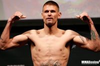 Тим Минс против Шона Стрикланда на UFC 202