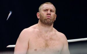Сергей Харитонов объяснил, почему провалил взвешивание перед дебютом в боях на голых кулаках