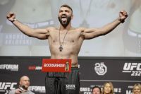 Андрей Орловский встретится с Аугусто Сакаи на апрельском UFC on ESPN 3