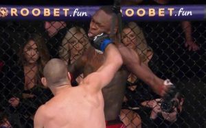 Райан Гарсия отреагировал на неожиданную победу Стриклэнда над Адесаньей на UFC 293