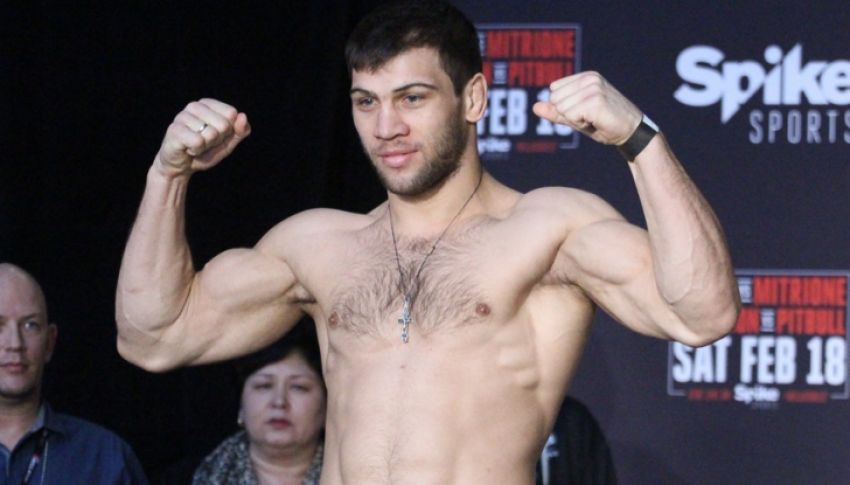 Анатолий Токов подерется с Фабио Агияром на турнире Bellator 241