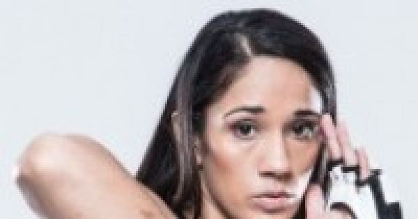 Amanda serrano naked.