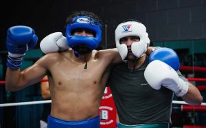 Экс-чемпион: "Почему никто не говорит о бое Гильберто Рамиреса и Дэвида Бенавидеса?"