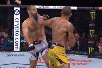Видео боя Алекс Перейра - Шон Стриклэнд UFC 276