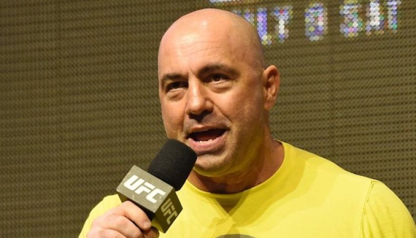 Joe Rogan: "If Nurmagomedov ends his career, Oliveira and Poirier should challenge the title"