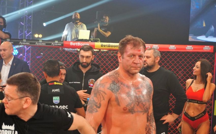 Сергей Харитонов - о поражении Емельяненко от Сантоса: "Так жалко смотреть на него"