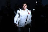 Пауло Коста объяснил, почему не подписывает контракт на бой с Робертом Уиттакером