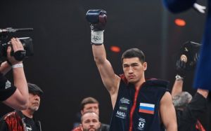 Боб Арум: "Бивол - очень хороший, но скучный боксер"