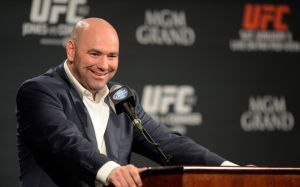 Турнир UFC 215 перенесен 