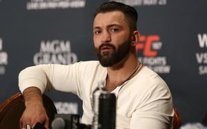 Андрей Орловский хочет разбить лицо обидевшему его журналисту 